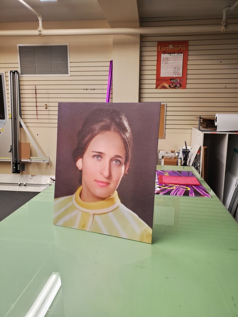 Foamboard with easel